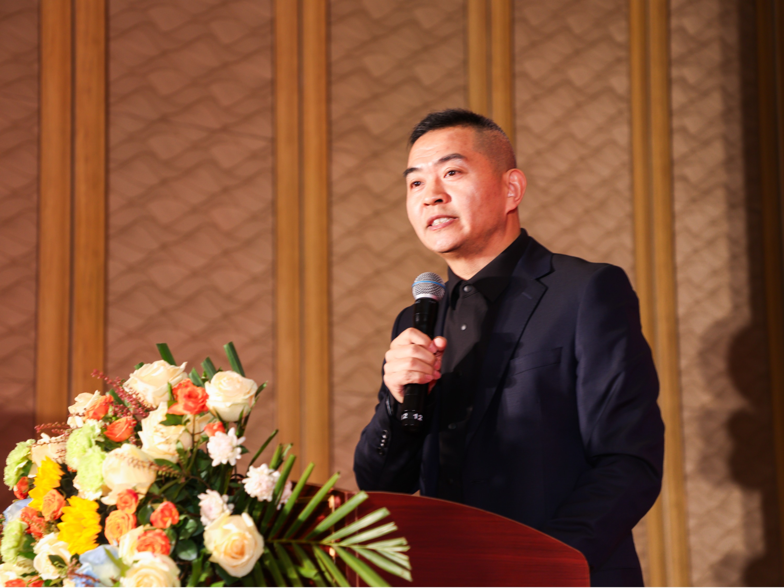 凝心聚力，创造未来 | 2024年度总经理工作报告